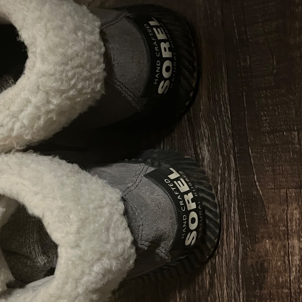 Sorel Women's Gray and Tan Winter Boots - Picture 3 of 5